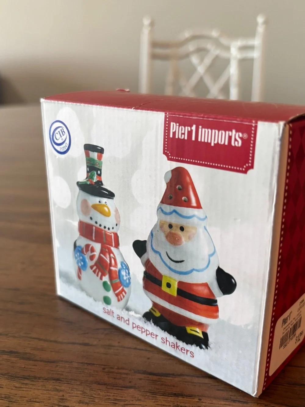 Pier 1 Christmas salt & pepper Shakers - Snowman Santa